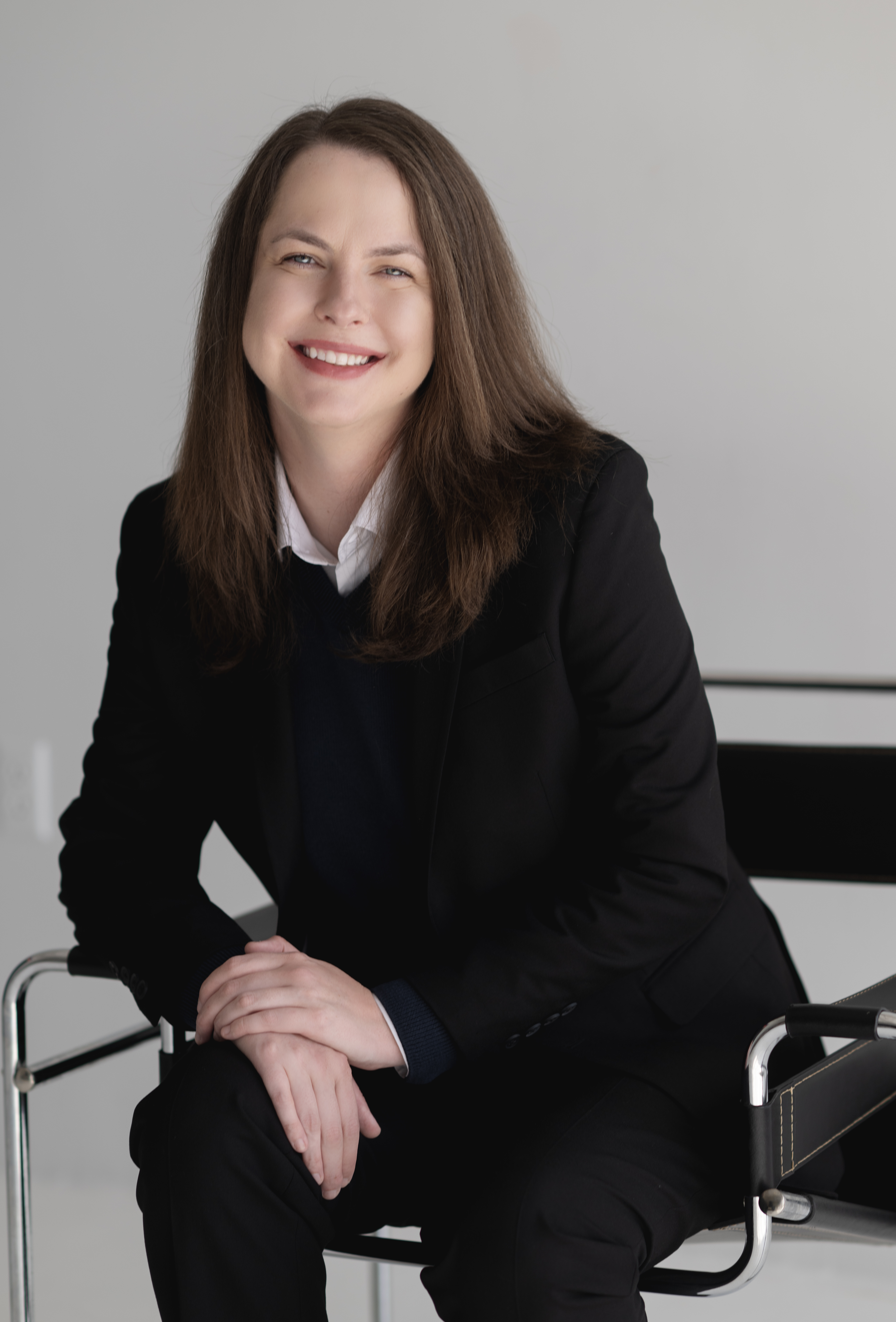 A photo of Richard Powell, IP Associate Attorney, in connection with his bio.